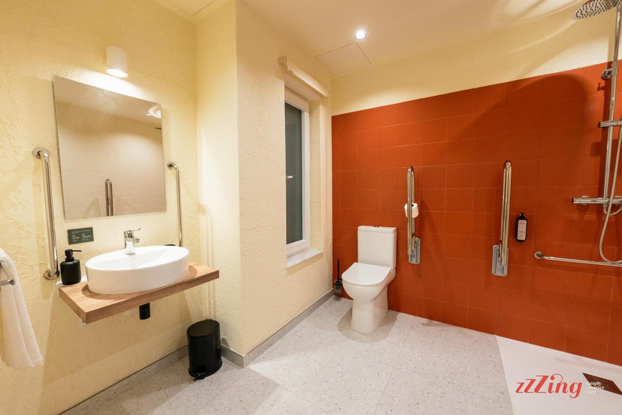 Stuart Rooms By Zzzing Gzira Buitenkant foto